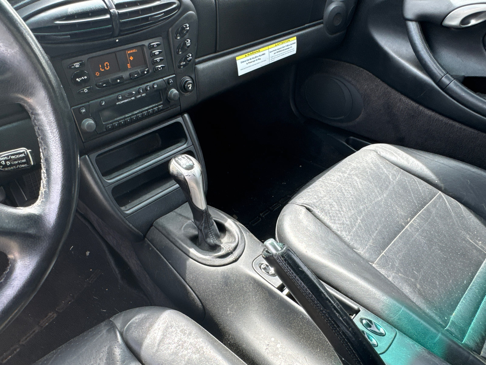 Used 2000 Porsche Boxster RWD image 22