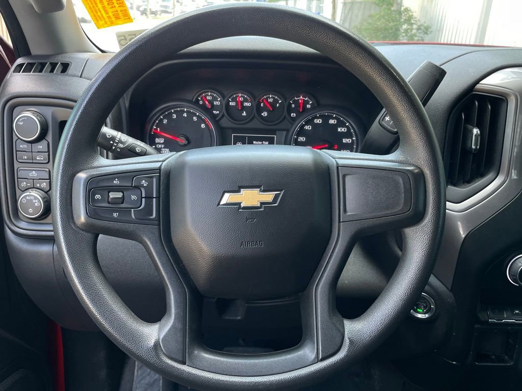 Used 2022 Chevrolet Silverado 1500 Custom image 14