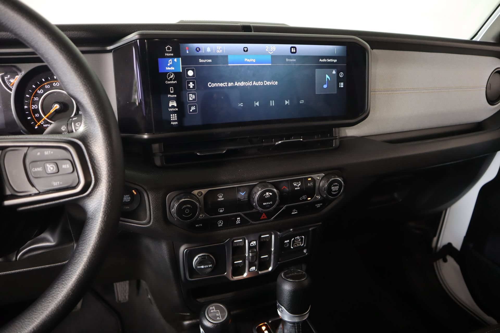 Used 2025 Jeep Gladiator Mojave AWD/4WD image 5