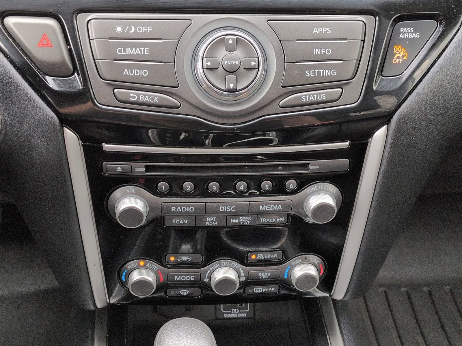 Certified 2019 Nissan Pathfinder S image 23