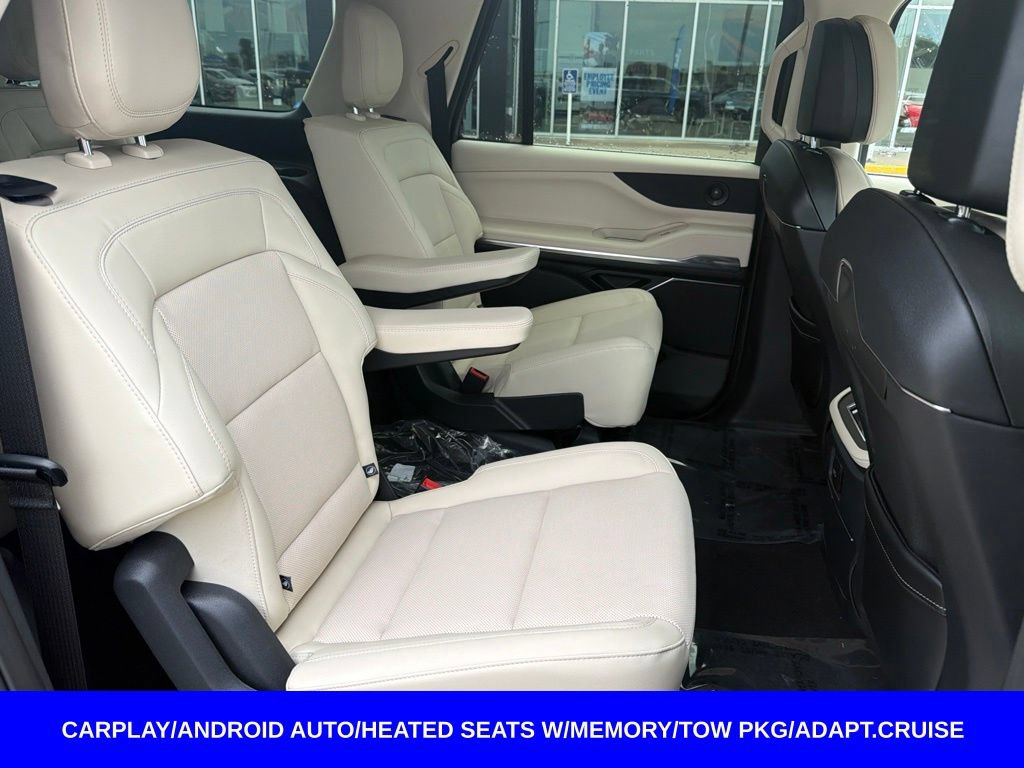 New 2027 Lincoln Navigator L Premier AWD/4WD image 19