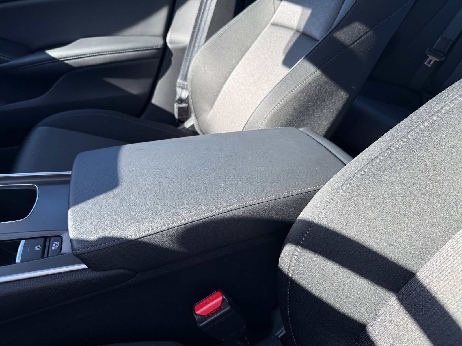 Used 2022 Honda Accord LX image 14