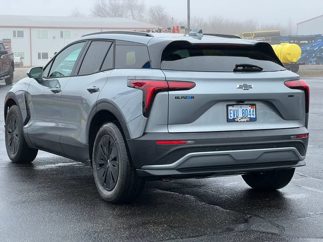 New 2026 Chevrolet Blazer EV LT AWD/4WD image 11