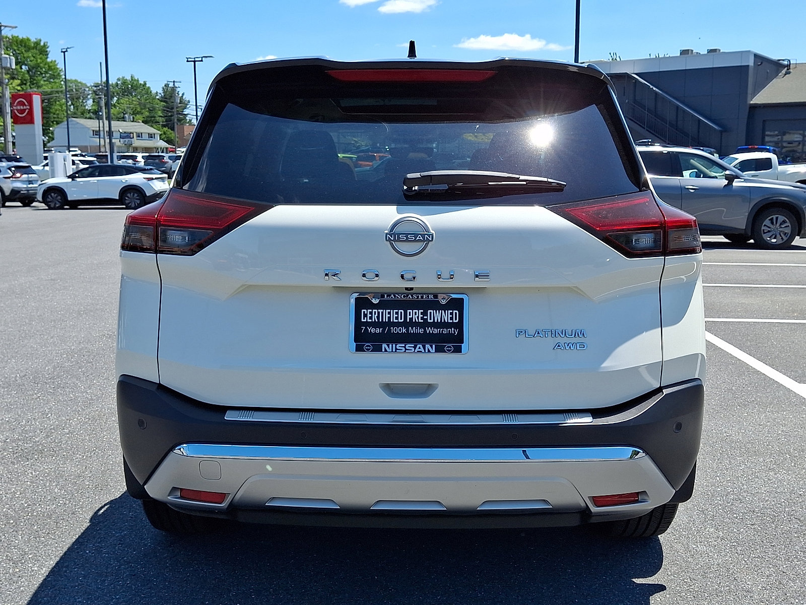Certified 2023 Nissan Rogue Platinum AWD/4WD image 7