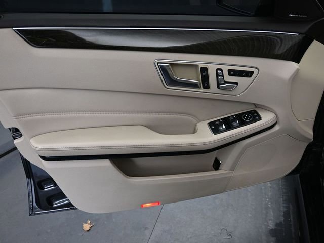 Used 2016 Mercedes-Benz E 350 4MATIC Sedan image 15