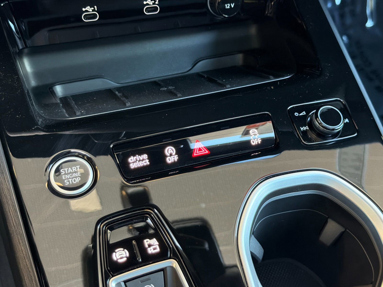 New 2026 Audi A6 Premium Plus AWD/4WD image 17