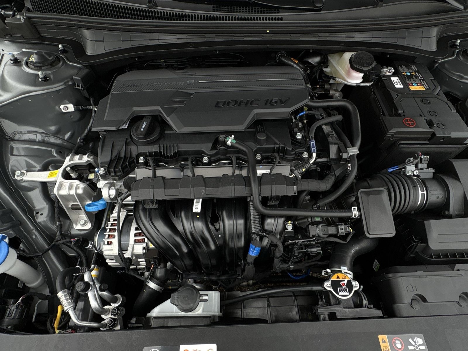New 2026 Hyundai Elantra SE FWD image 29