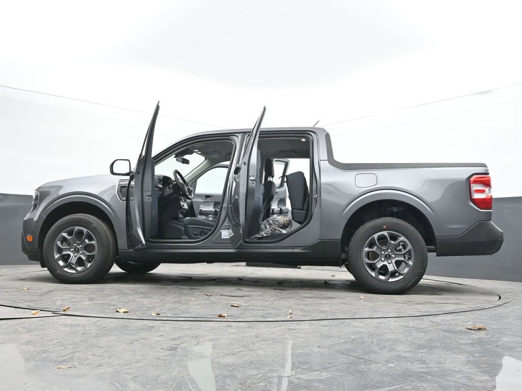 New 2025 Ford Maverick XLT w/ XLT Luxury Package image 70