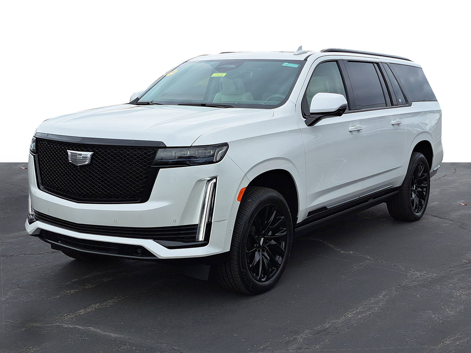 Used 2024 Cadillac Escalade ESV Sport Platinum w/ LPO, ONYX Package image 4