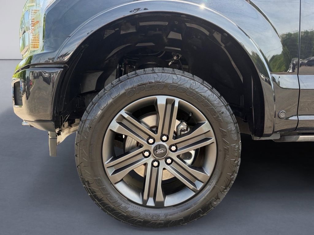 Used 2020 Ford F150 Platinum w/ Equipment Group 701A Luxury AWD/4WD image 9