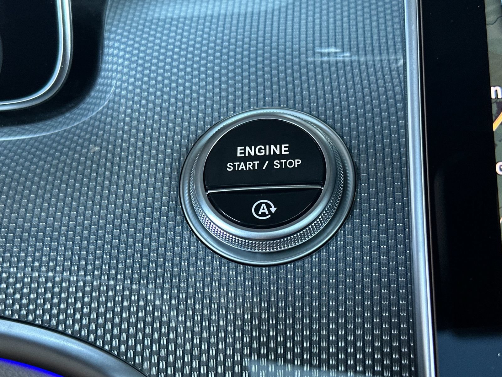 New 2027 Mercedes-Benz CLE 300 4MATIC Coupe image 24