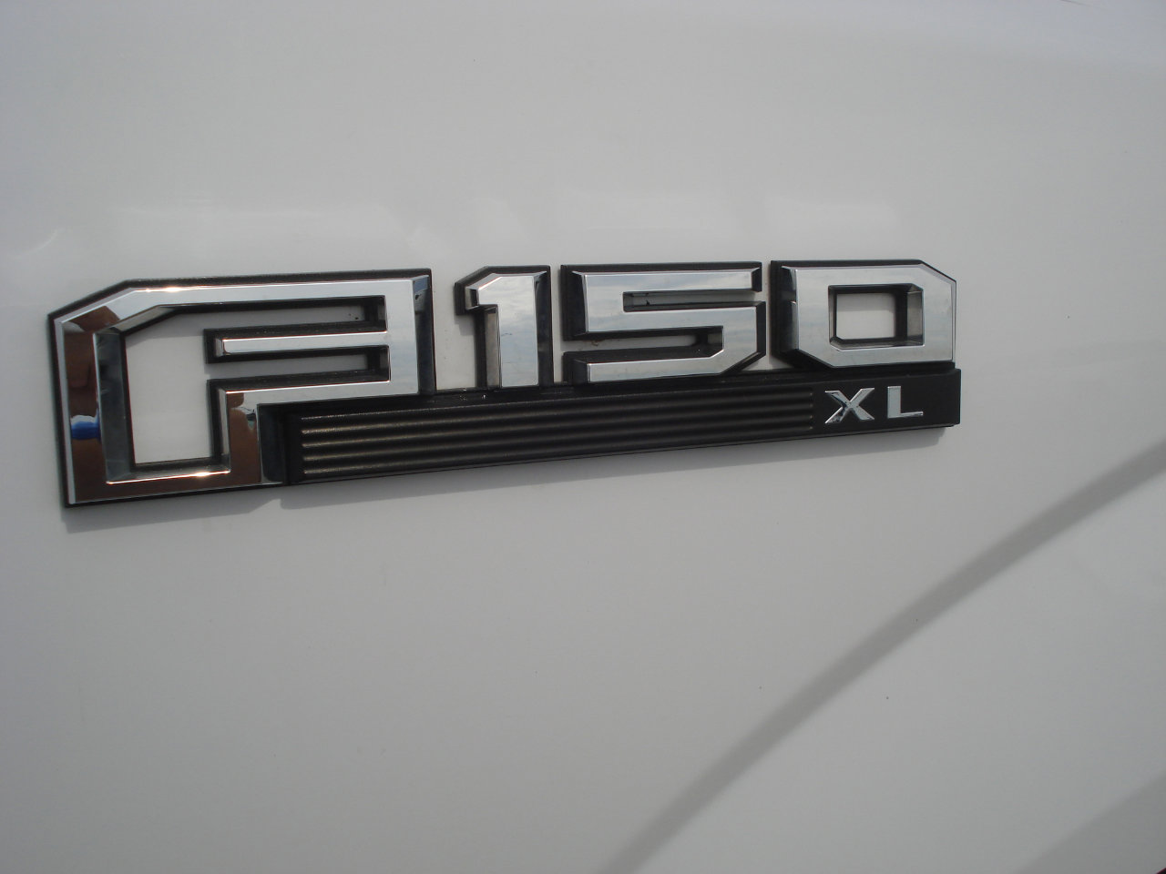 Used 2017 Ford F150 XL w/ Equipment Group 101A Mid image 10