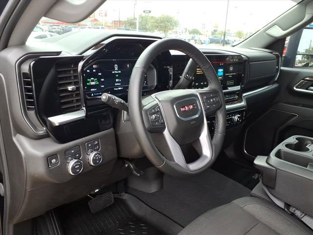 Used 2025 GMC Sierra 2500 SLE image 21