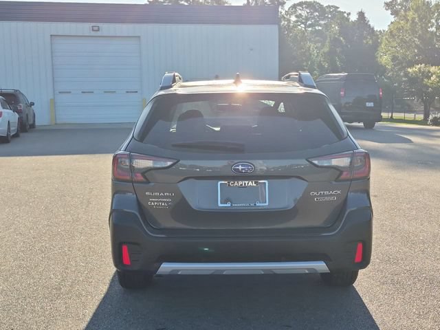 Used 2020 Subaru Outback Touring w/ Popular Package #2 AWD/4WD image 4
