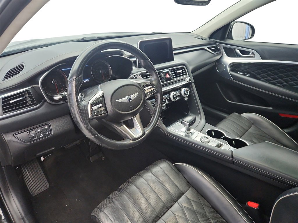 Used 2019 Genesis G70 2.0T Advanced w/ Dynamic Package image 10