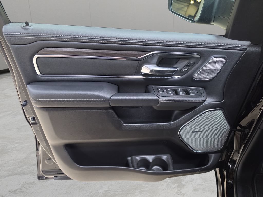 New 2026 RAM 1500 Laramie w/ Night Edition AWD/4WD image 12