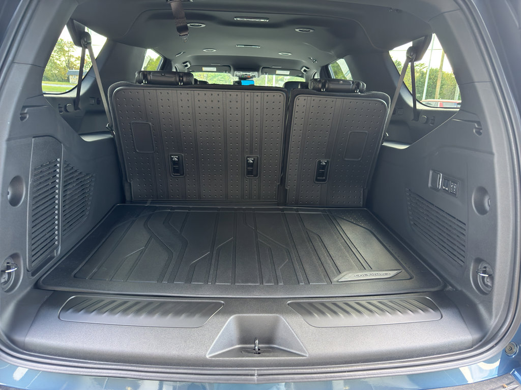 New 2026 Chevrolet Suburban LT w/ LPO, Chrome Package image 26