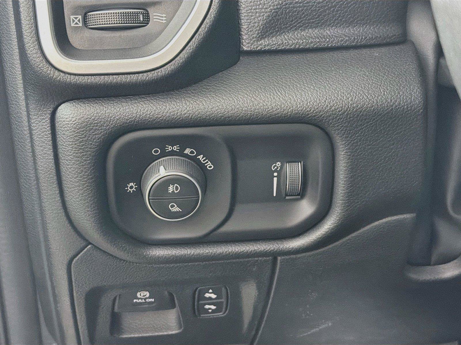 Used 2023 RAM 1500 Big Horn AWD/4WD image 17