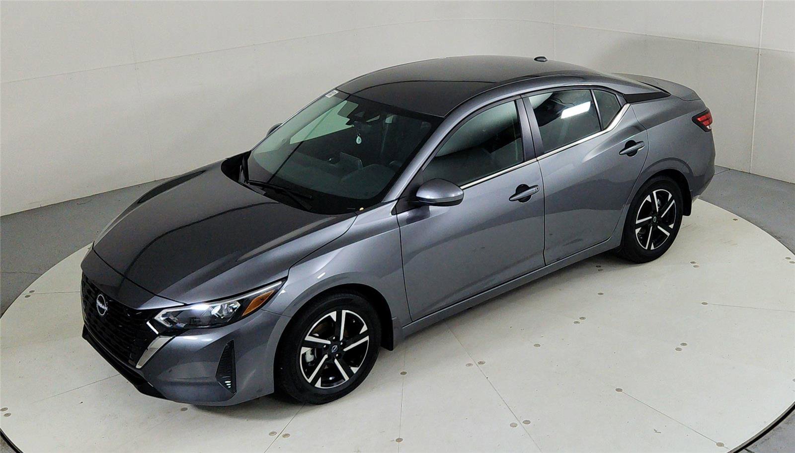 Certified 2025 Nissan Sentra SV w/ Trunk Package image 15