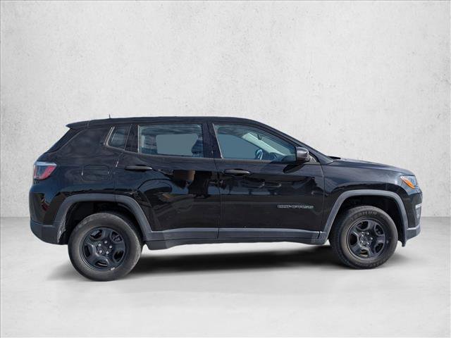 Used 2019 Jeep Compass Sport image 4