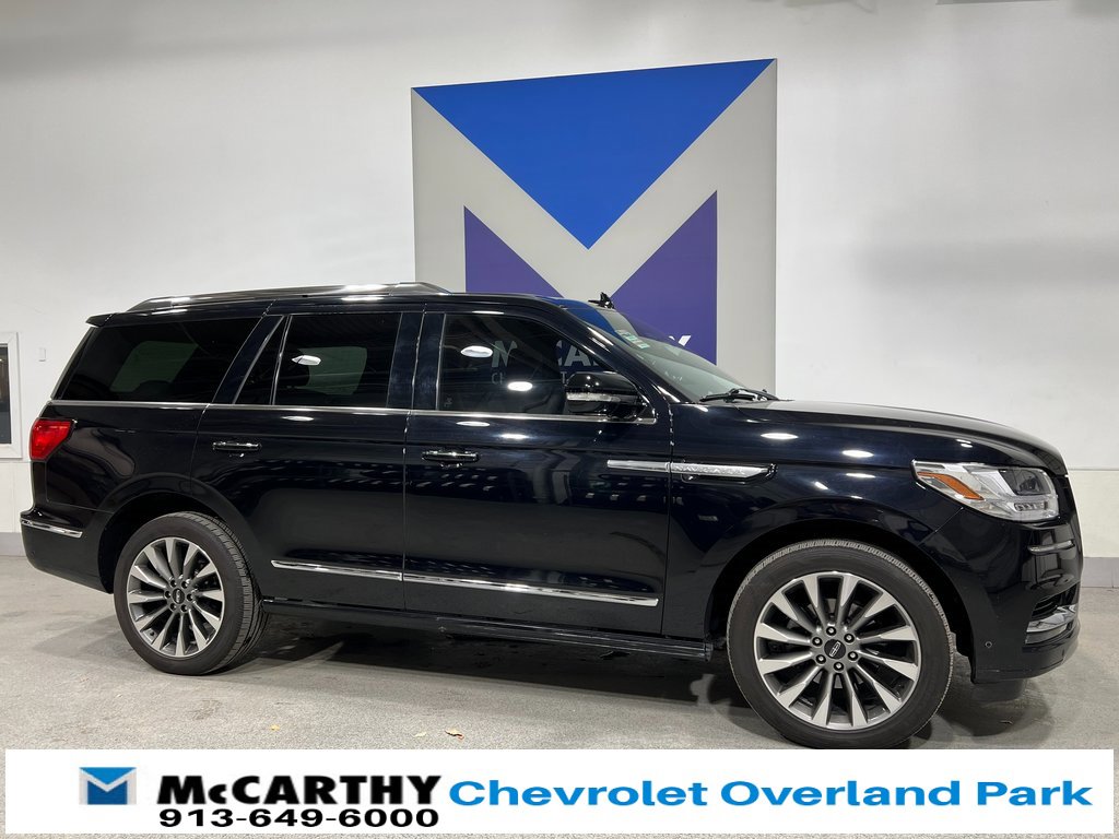 Used 2020 Lincoln Navigator Reserve image 3