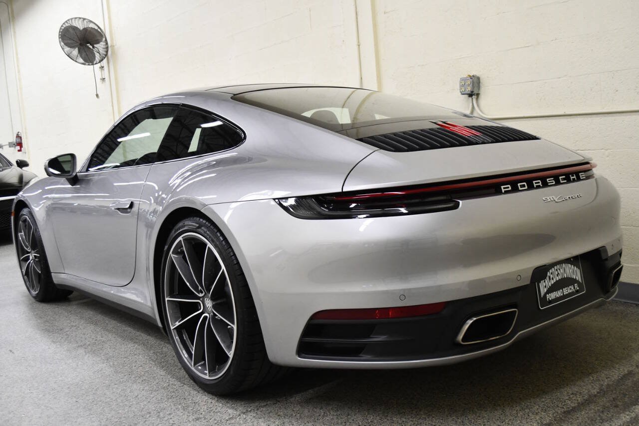 Used 2022 Porsche 911 Carrera w/ Premium Package RWD image 7