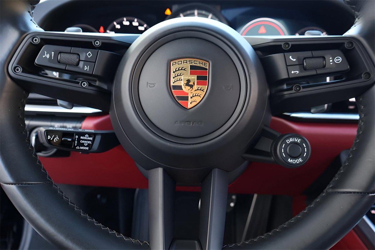 Used 2022 Porsche 911 Turbo S image 21