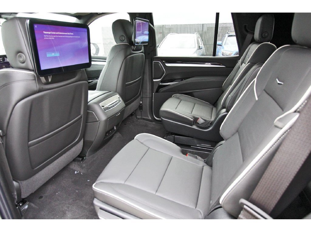 New 2027 Cadillac Escalade Sport w/ Touring Package AWD/4WD image 7