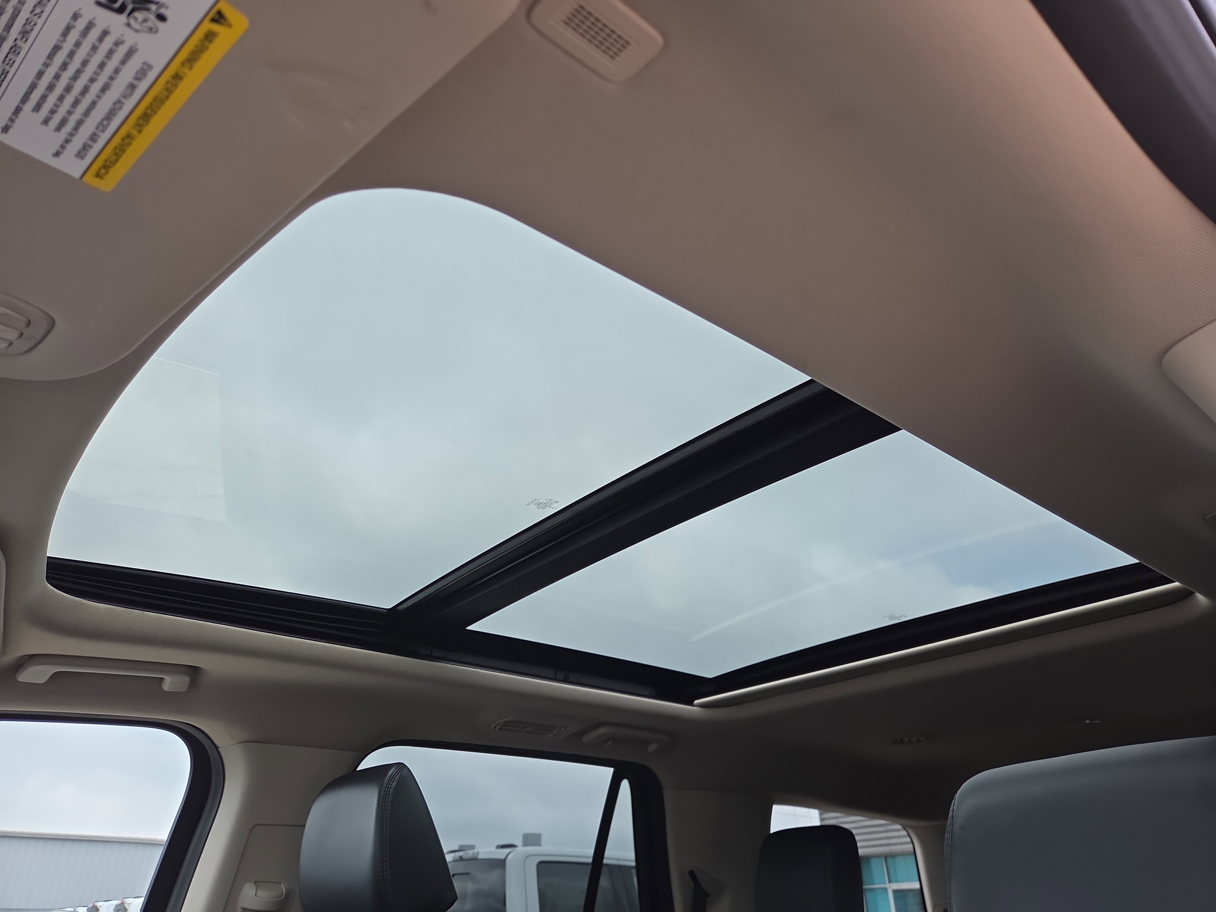 Used 2024 Ford Expedition XLT RWD image 30