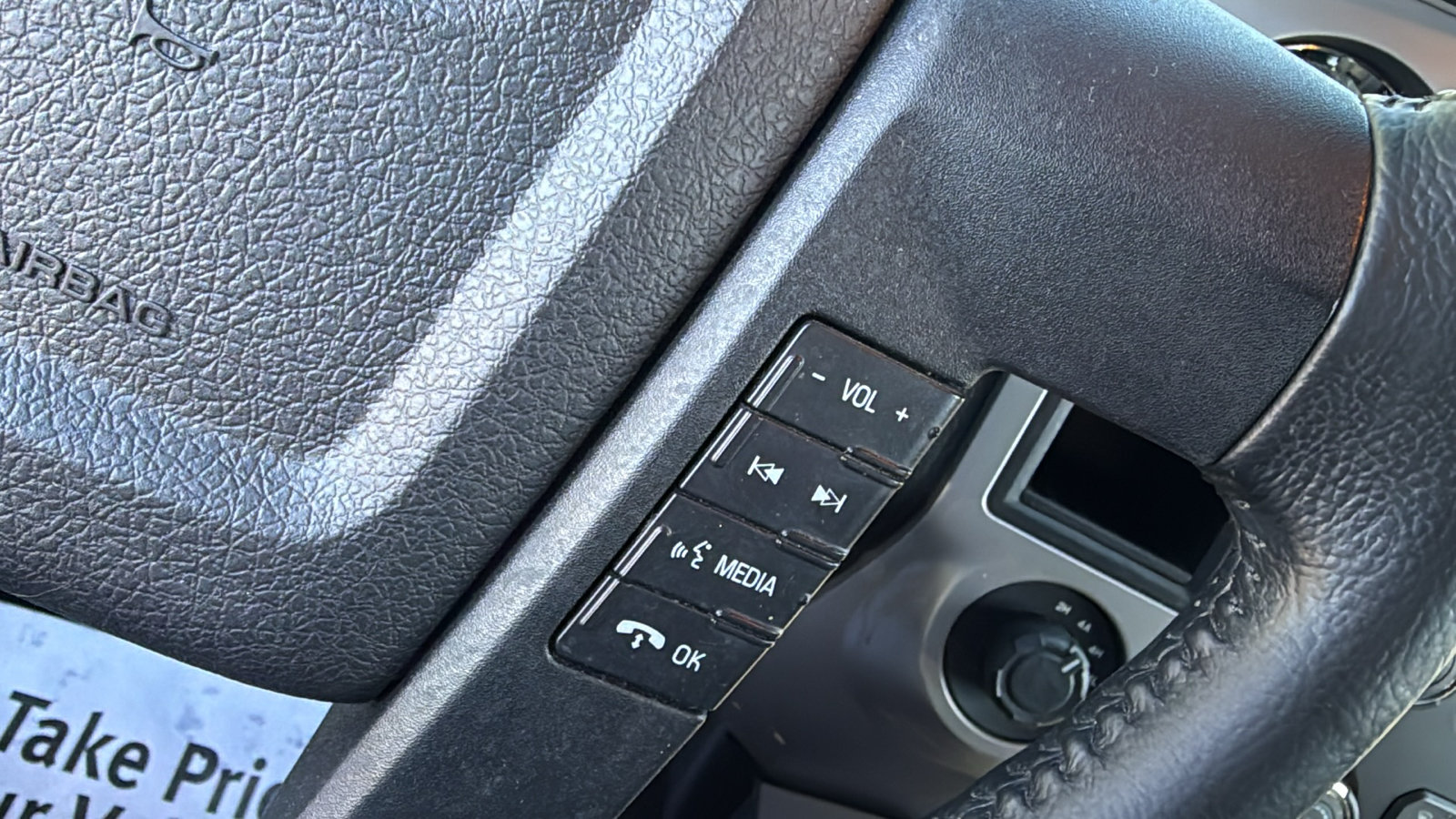 Used 2017 Ford Expedition XLT AWD/4WD image 11