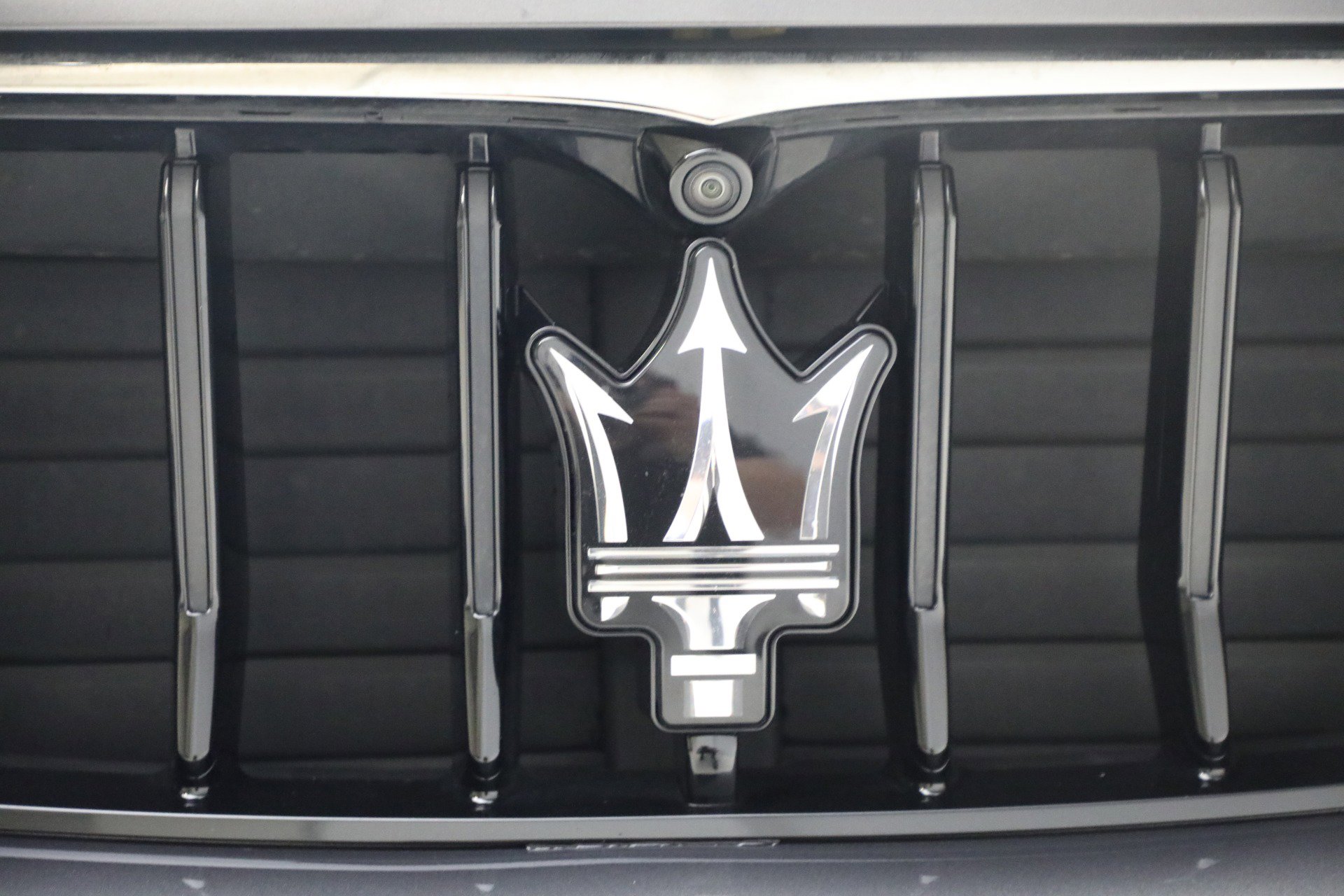 Certified 2022 Maserati Levante GT image 24