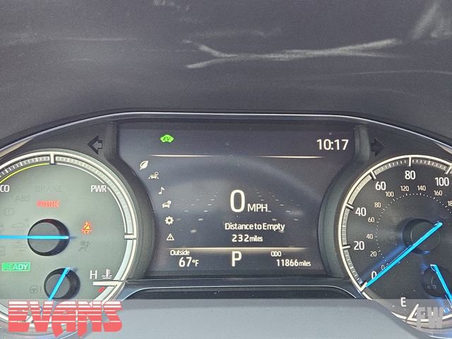 Certified 2023 Toyota Venza LE image 4