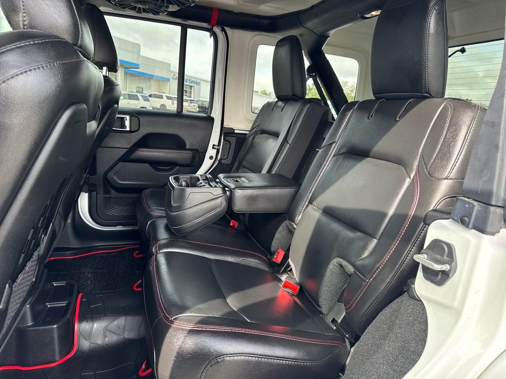 Used 2021 Jeep Wrangler Unlimited Rubicon AWD/4WD image 14