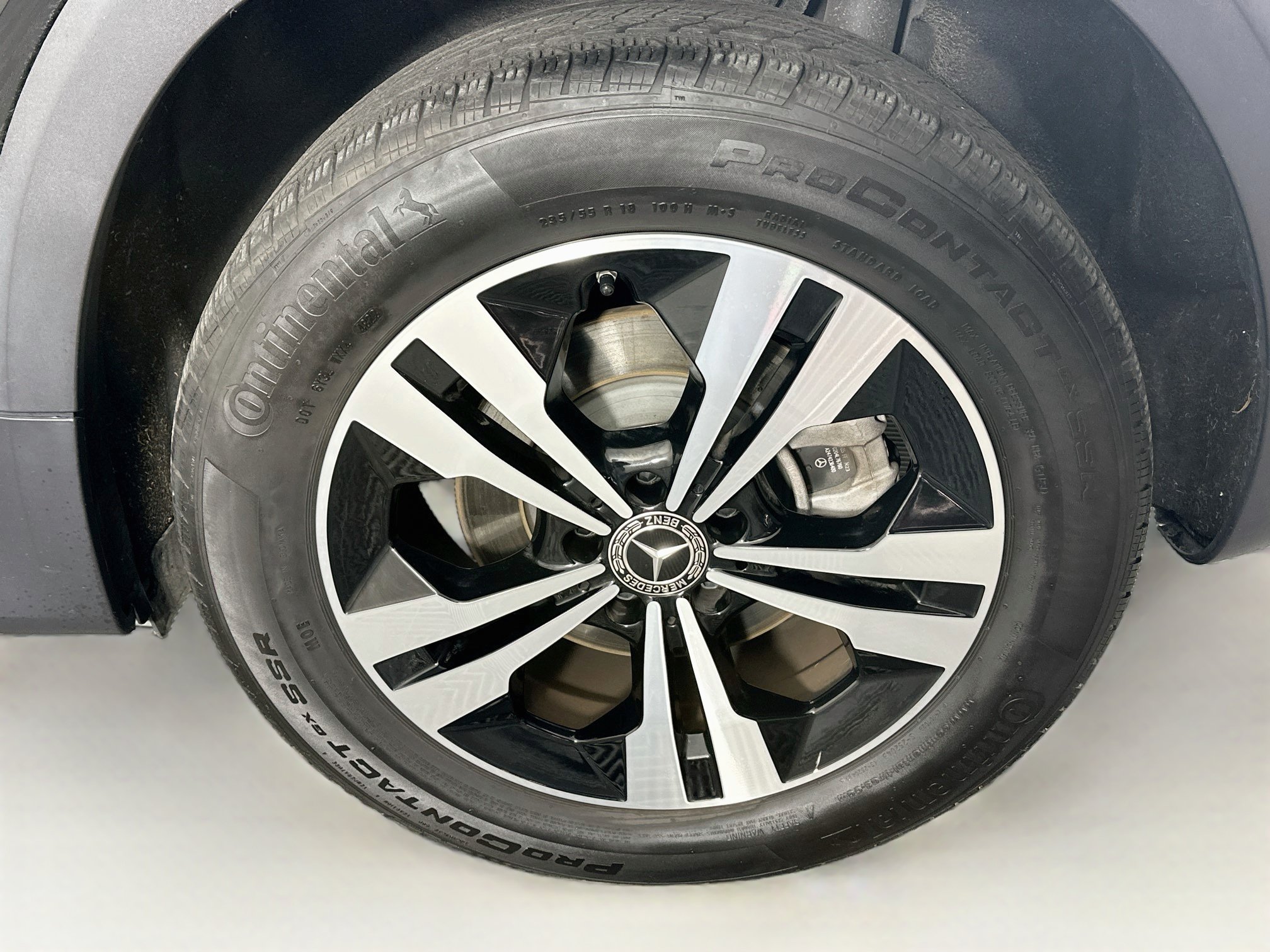 Used 2025 Mercedes-Benz GLB 250 image 11