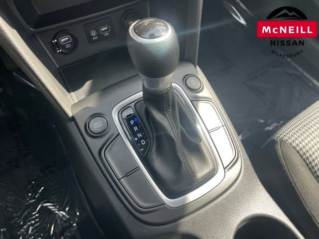 Used 2020 Hyundai Kona SE image 29