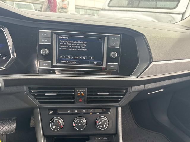 Used 2023 Volkswagen Jetta S image 25