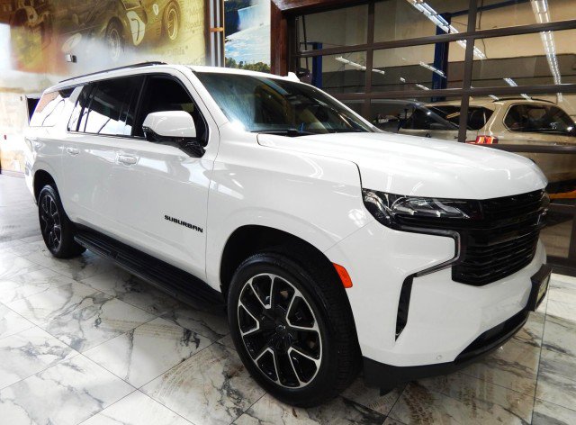 Used 2024 Chevrolet Suburban RST w/ Luxury Package