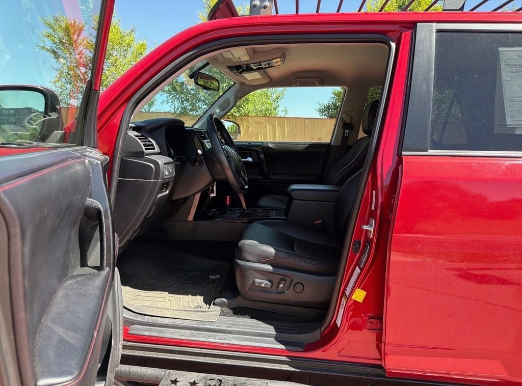 Used 2017 Toyota 4Runner TRD Pro AWD/4WD image 11