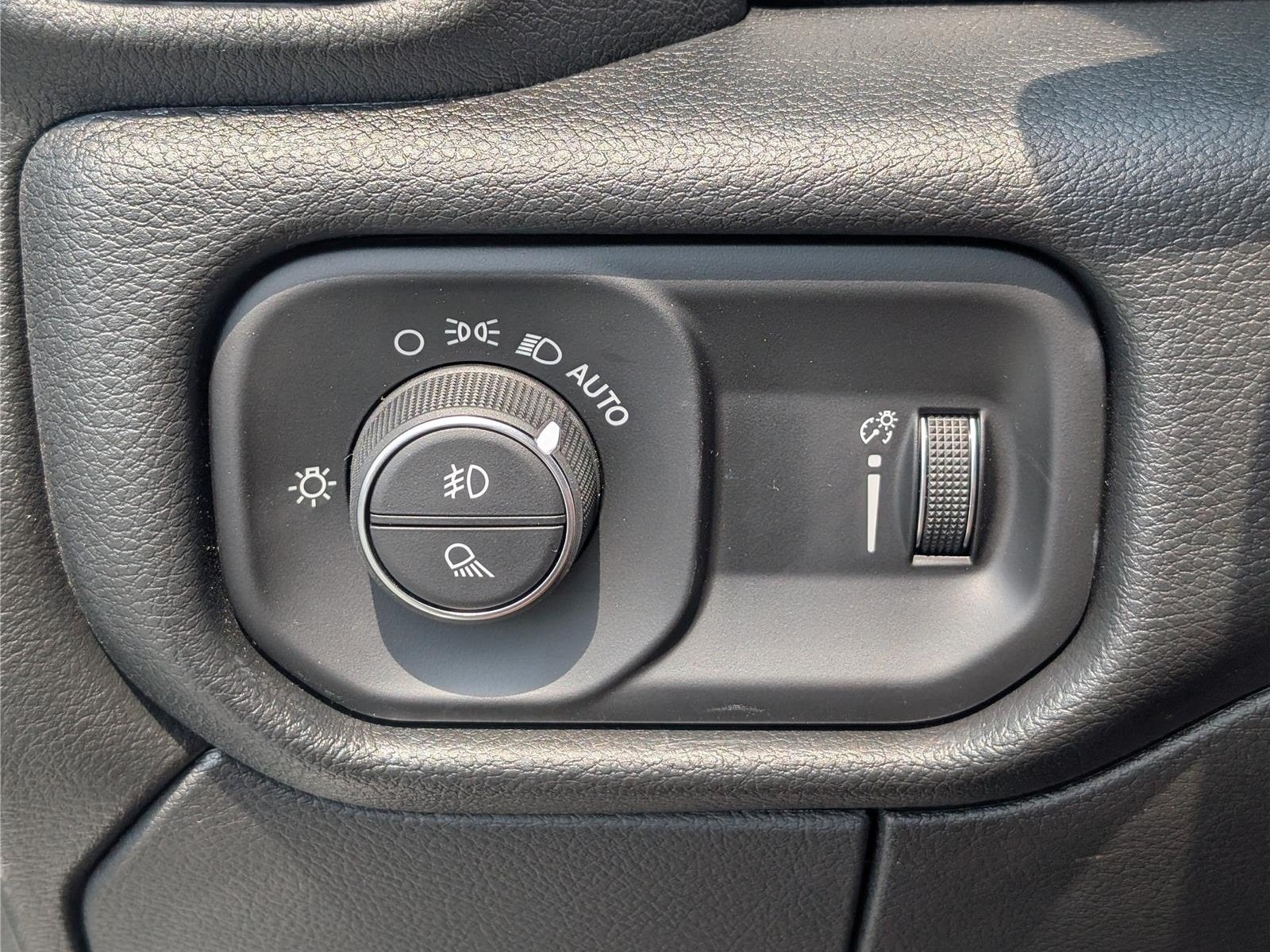 New 2026 RAM 3500 Tradesman AWD/4WD image 16
