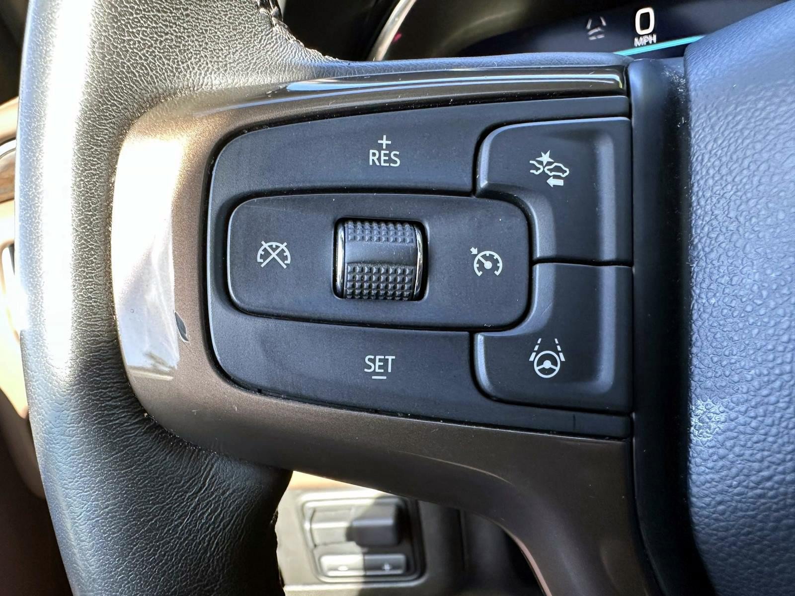 Used 2023 Chevrolet Suburban High Country w/ Advanced Technology Package AWD/4WD image 19