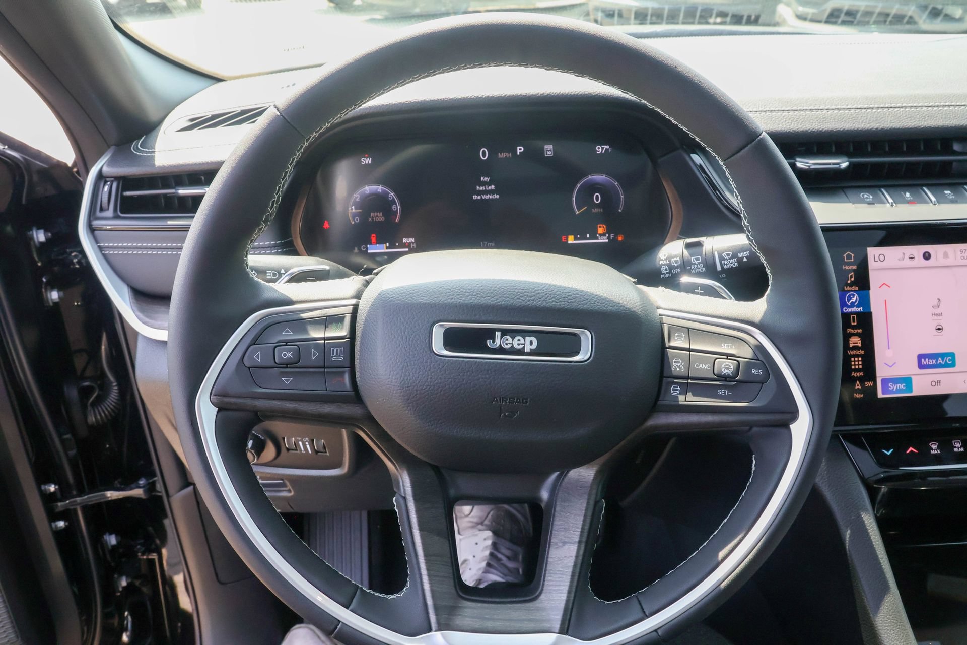 New 2027 Jeep Grand Cherokee Limited AWD/4WD image 27