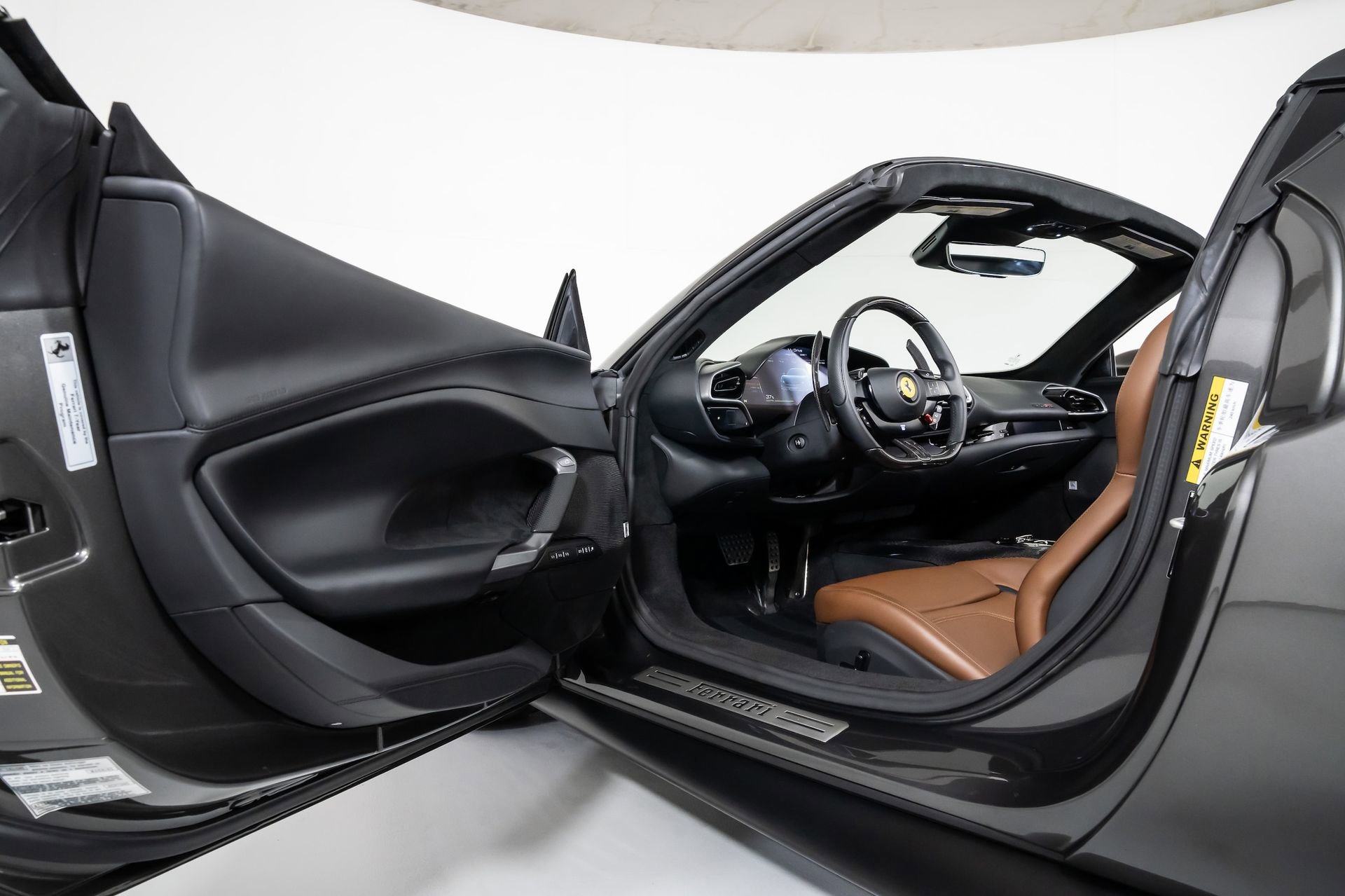 Used 2023 Ferrari 296 GTS RWD image 28