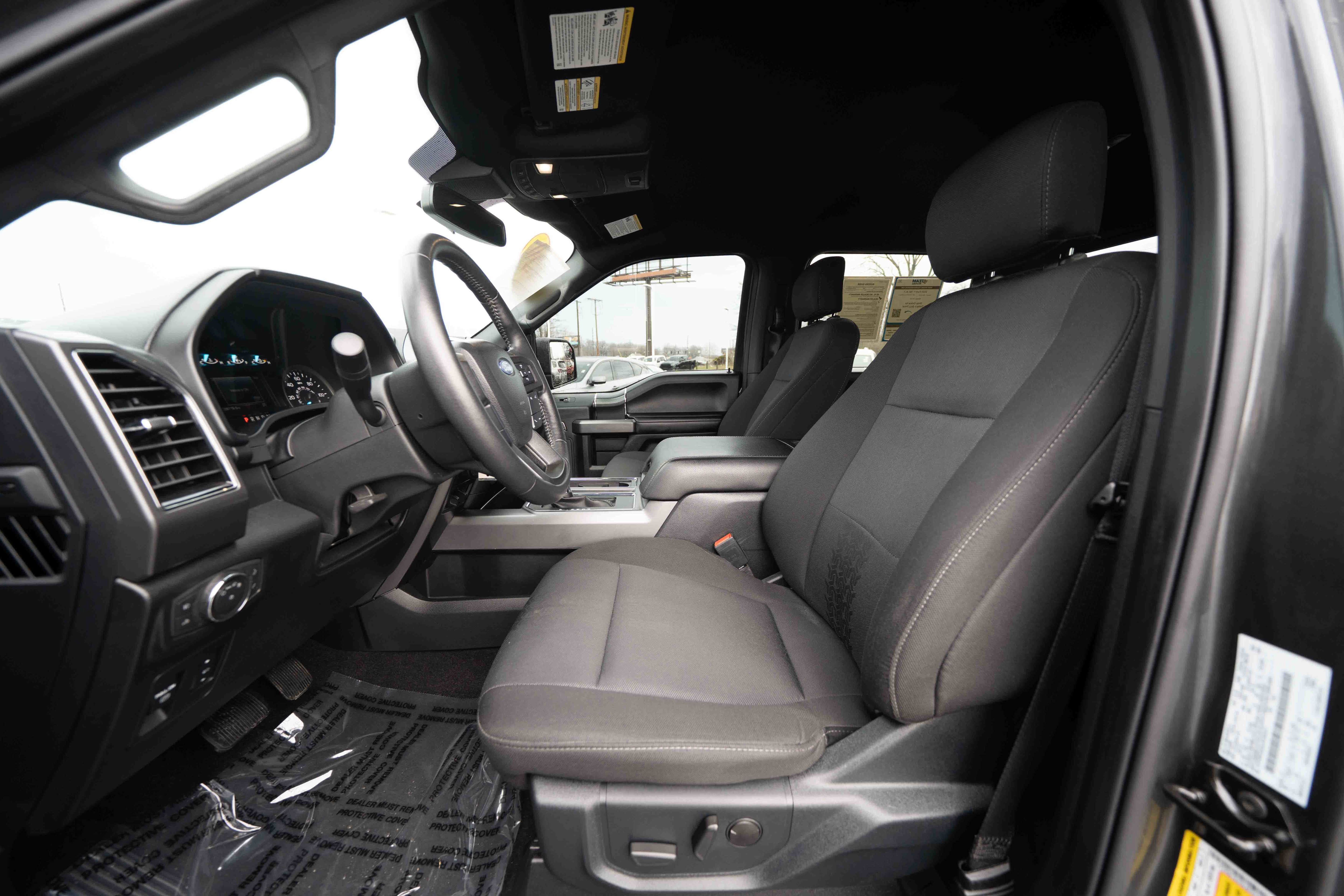 Used 2020 Ford F150 XLT w/ Equipment Group 302A Luxury image 9