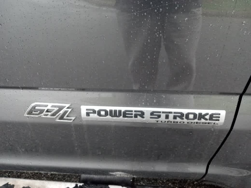 Used 2020 Ford F350 Lariat image 11