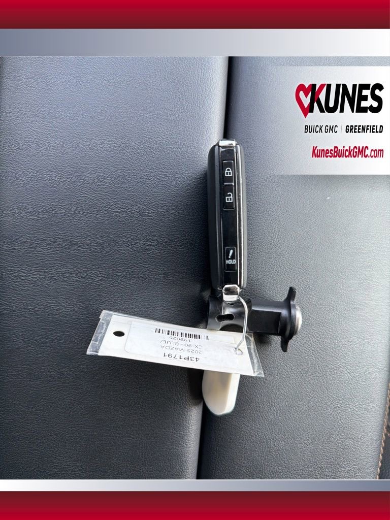 Used 2025 MAZDA CX-90 3.3 Turbo w/ Preferred Package image 45