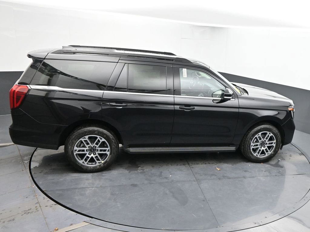 New 2026 Ford Expedition Active image 40