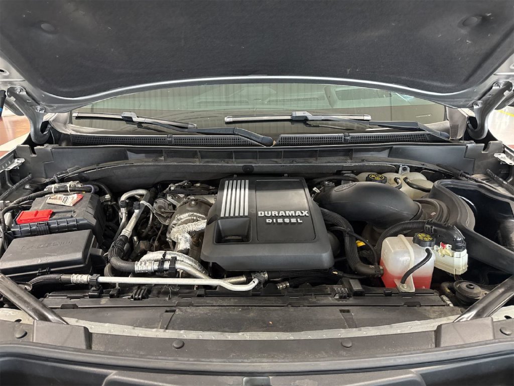 Used 2024 GMC Yukon Denali AWD/4WD image 13