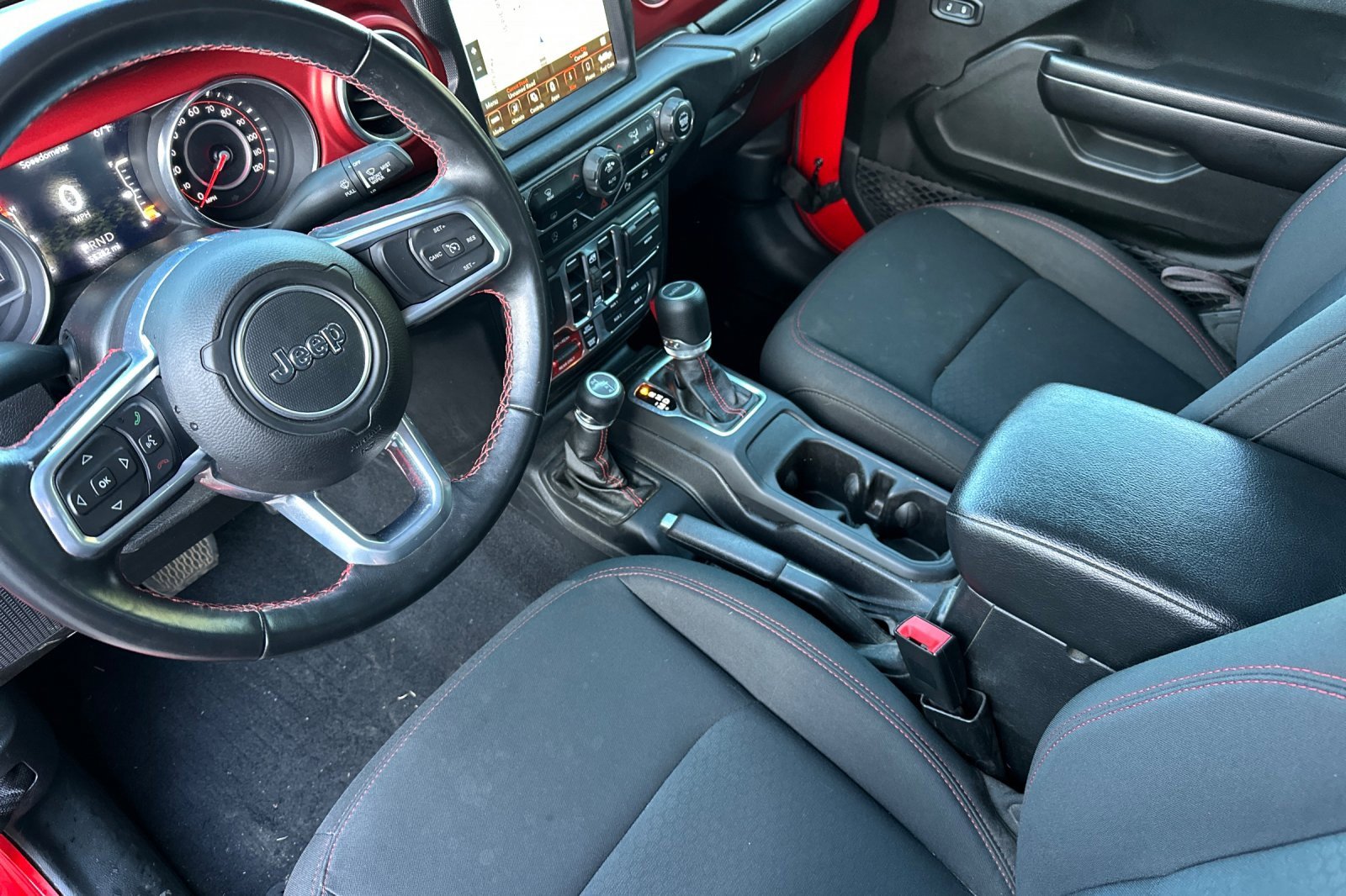 Used 2020 Jeep Gladiator Rubicon image 8