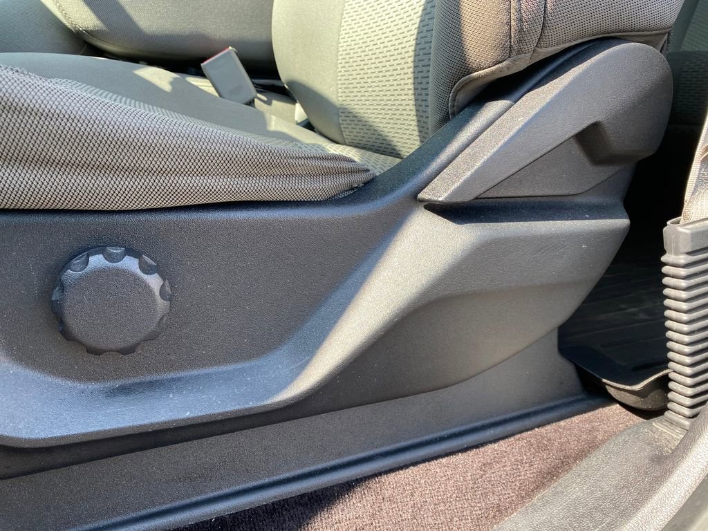 Used 2016 Ford F150 XLT w/ XTR Package image 12