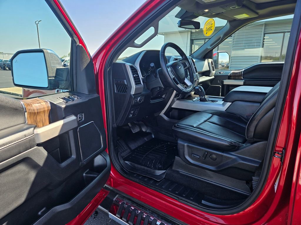 Used 2020 Ford F150 Lariat RWD image 14